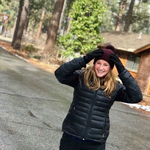 Meet your Posher, Alix